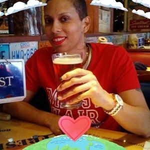 Meet your Posher, Ana