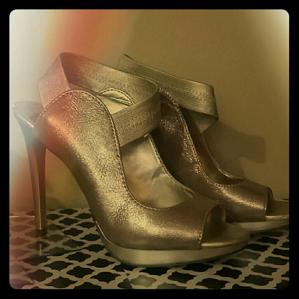 Gold high heels