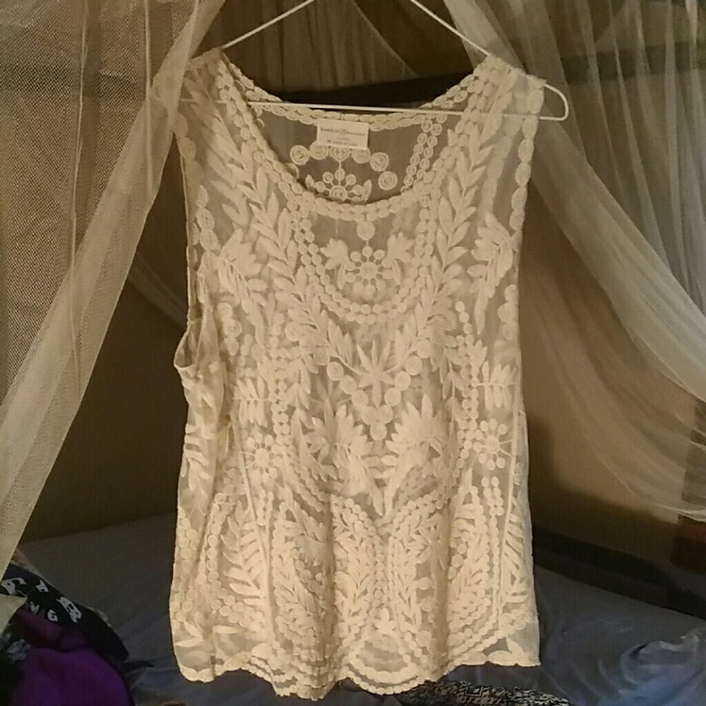Lace overlay NWOT