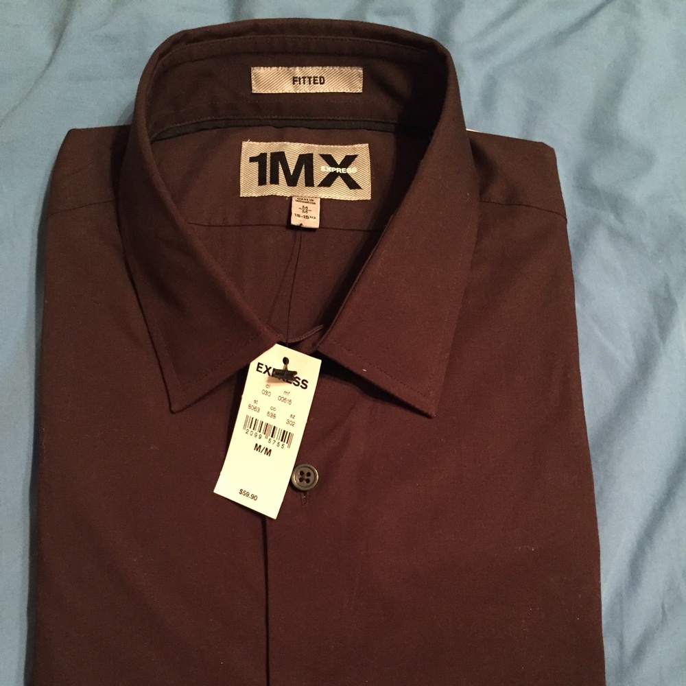 Express 1MX brown fitted button down.