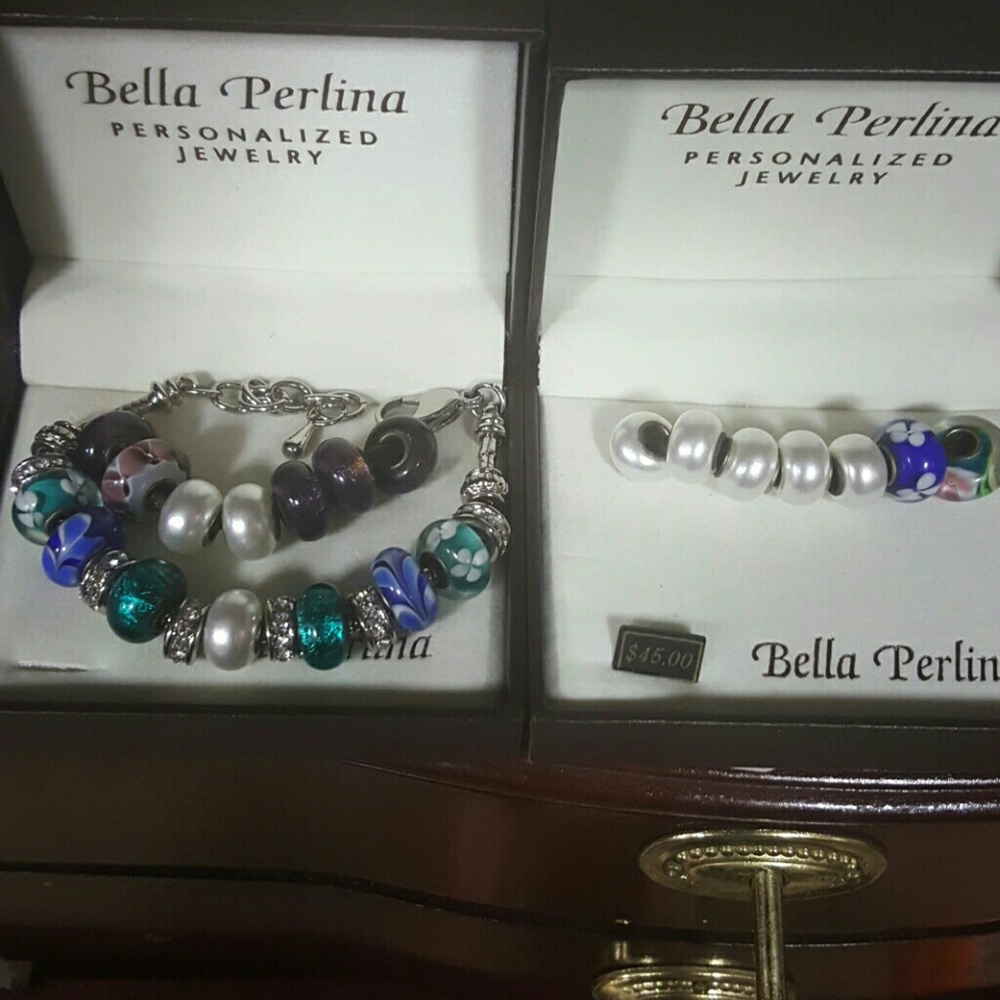 Bella Perlina Charms and Braclet (all)