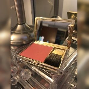 Estee Lauder Blush in Pink Kiss