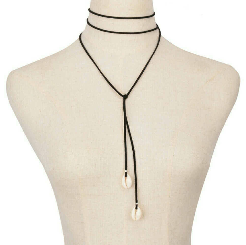 Long Shell Necklace