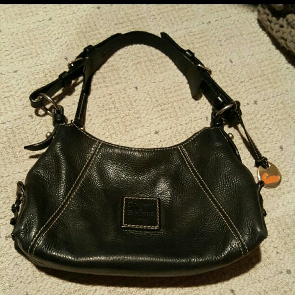 Dooney and bourke small handbag