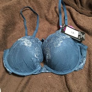 Maidenform 36b bra
