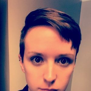 Meet your Posher, Whitney