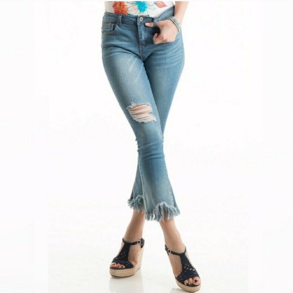 Denim - Denim Distressed & Fringed Bottom