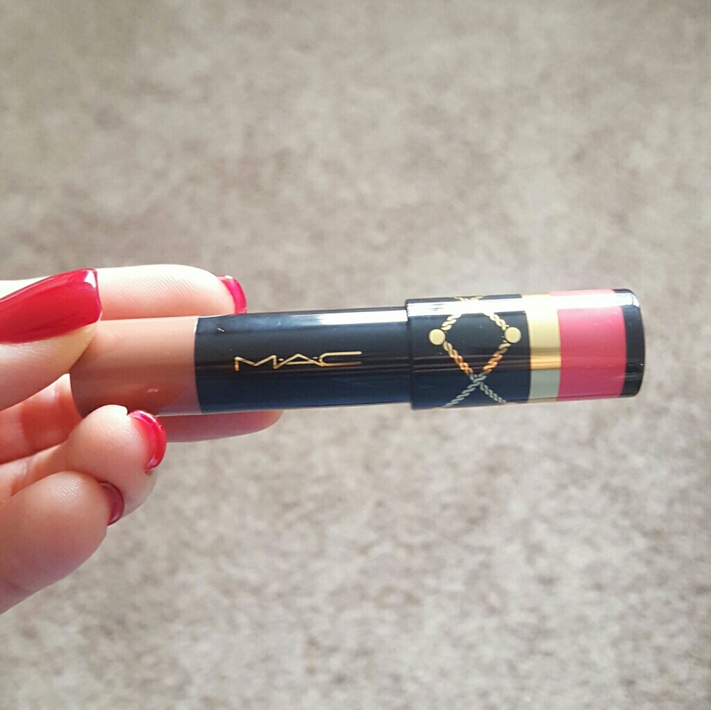 Authentic MAC It's really me  Patentpolish Lip