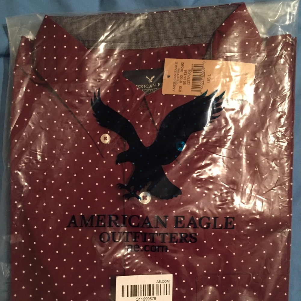 American Eagle button down shirt