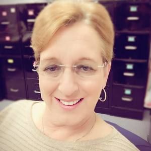 Meet your Posher, Valerie