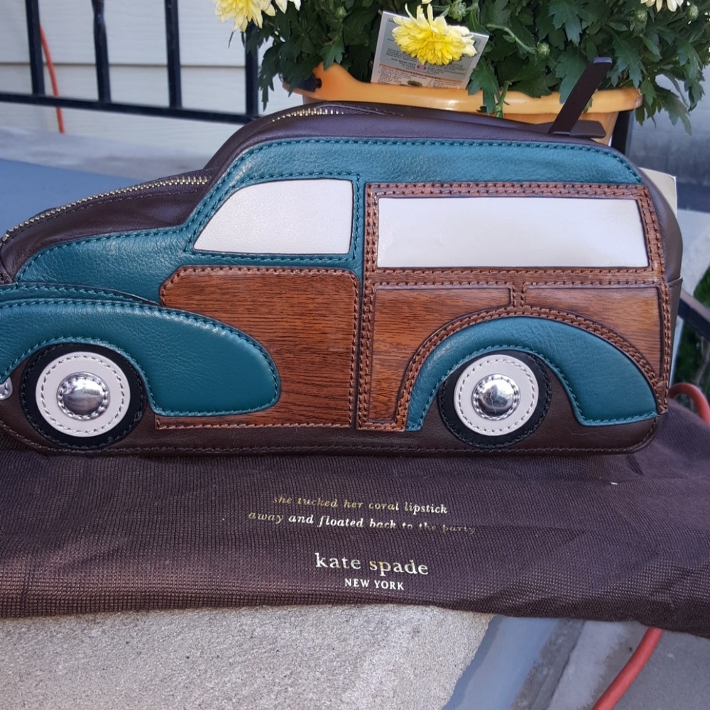 Kate Spade RARE "Knock on wood" Clutch.