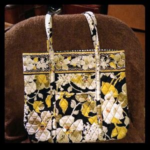 Vera Bradley Dogwood purse