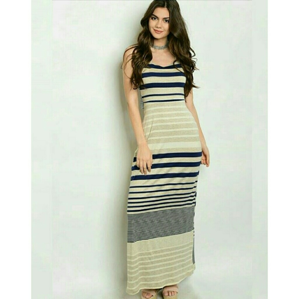 🎇Final Sale🎇 Navy and Tan Striped Maxi Dress - Picture 2 of 2