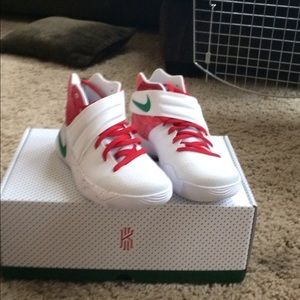 Meet your Posher, Seth