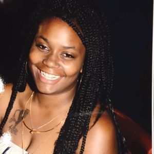 Meet your Posher, Shani