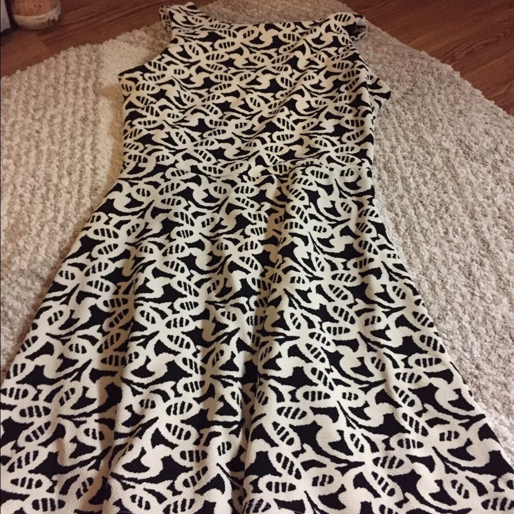 Black and white dress