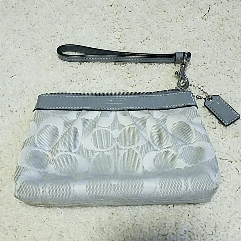 Coach wristlet, gray signature print