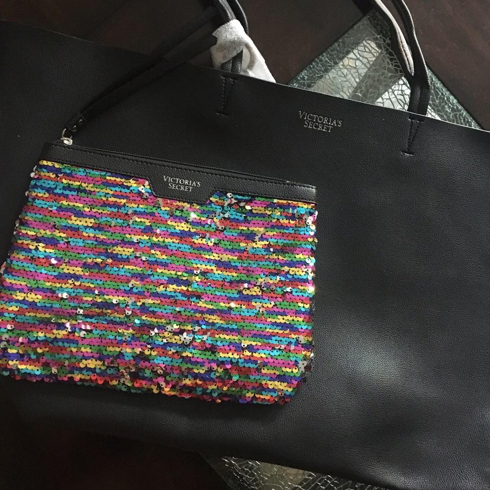 Victoria Secret Tote and Makeup Bag 💞