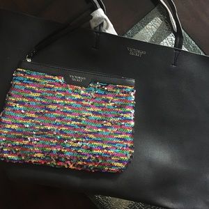 Victoria Secret Tote and Makeup Bag 💞