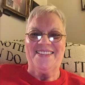 Meet your Posher, Pamela