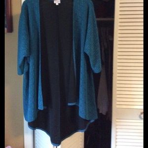 LuLaRoe Lindsey size small. New never worn