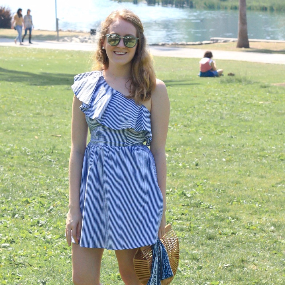 Meet your posher, Diana!