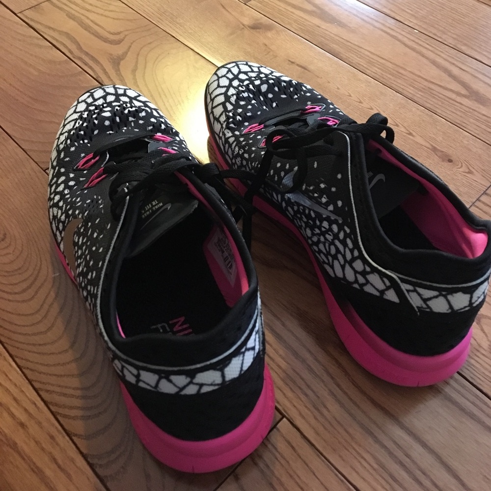 Like New Nike 5.0