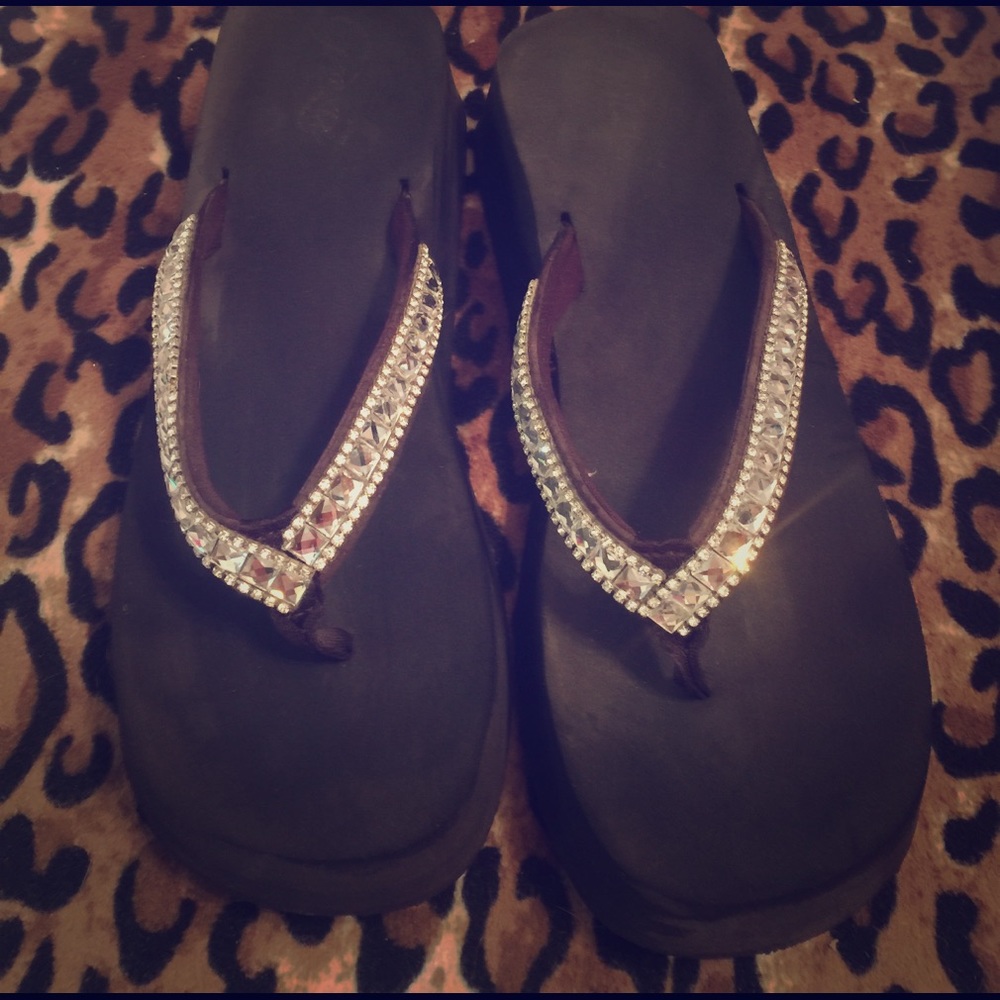 Grazie brand brown dazzle flip flops