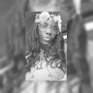 Meet your Posher, Riah