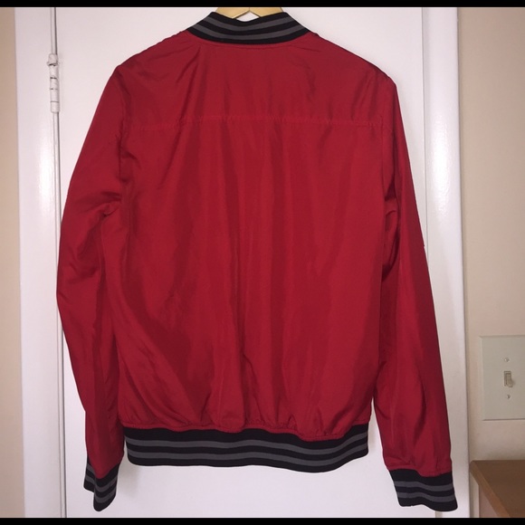 Red jacket - Picture 2 of 2