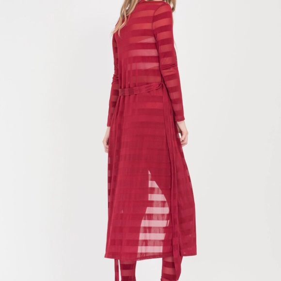 Two Piece Duster Legging Stripped Mesh Set - Picture 2 of 6