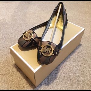 New Women's Michael Kors Flats