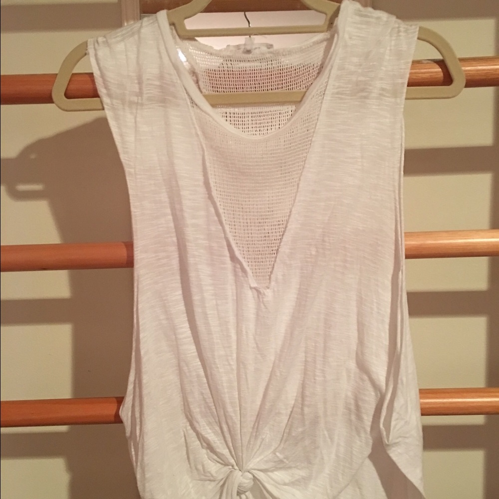 Mesh tank
