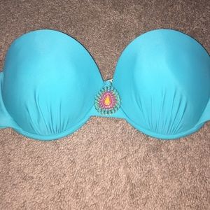 Strapless swimsuit top