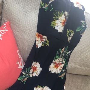 Maxi dress! Never worn, size small