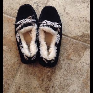 BIG PRICE CUT ❗️BLACK UGG MOCCASINS WITH RIBBON