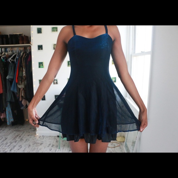 🎉SOLD🎉Black & Blue Cocktail Dress - Picture 3 of 5