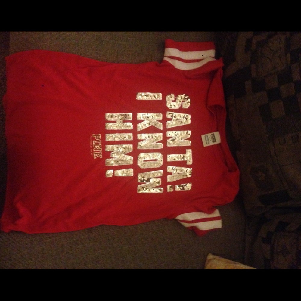 VS pink Christmas tee shirt