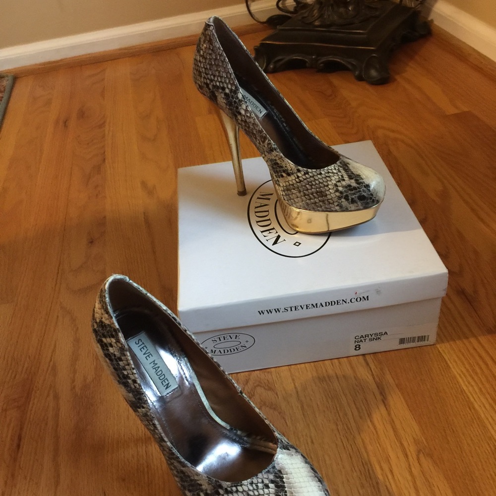 Caryssa natural snake Pump
