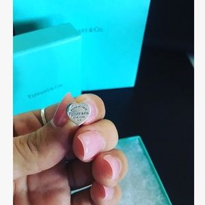 💕Offers accepted 💕Tiffany's heart earrings ! 🦋