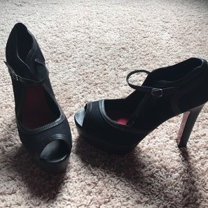 Peep toe platform Heels