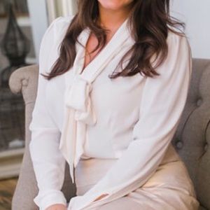 Only worn once. I don't dress up for work ever!