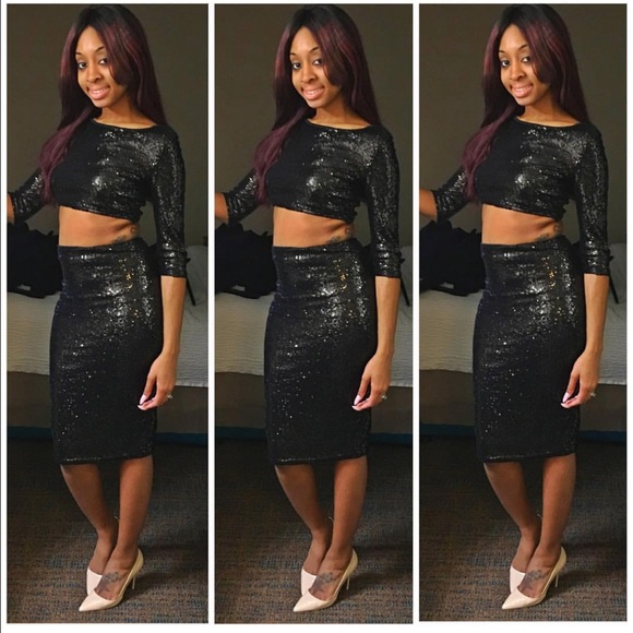 2 piece sequin skirt and crop top - Picture 1 of 1