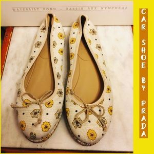 SALE🌷8.5/9-CAR SHOE BY PRADA CANVAS FLORAL FLATS