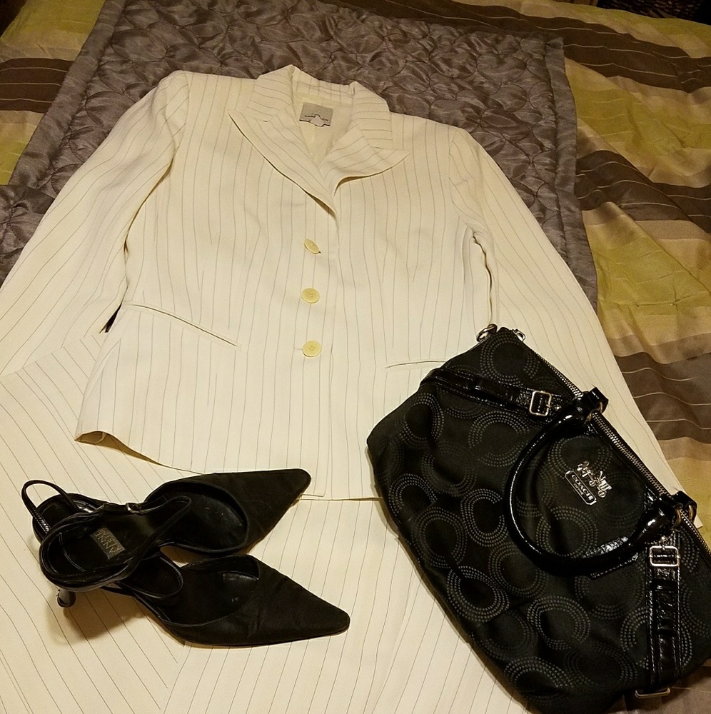 Anne Klein pinstripe pants suit