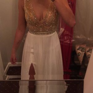 Prom gown