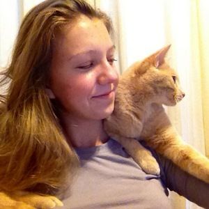 Meet your Posher, Alia