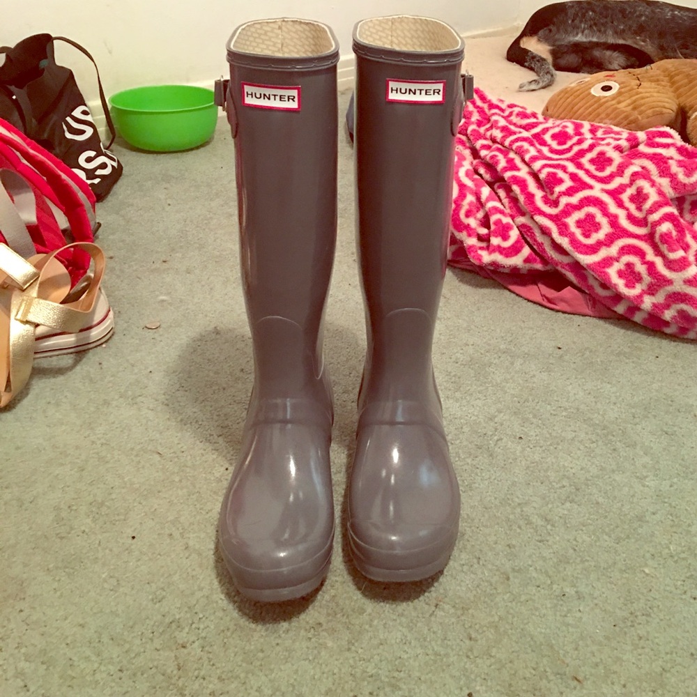 Grey Hunter Rainboots