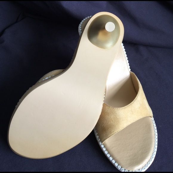 New Tan Suede Rhinestone Heels - Picture 4 of 4