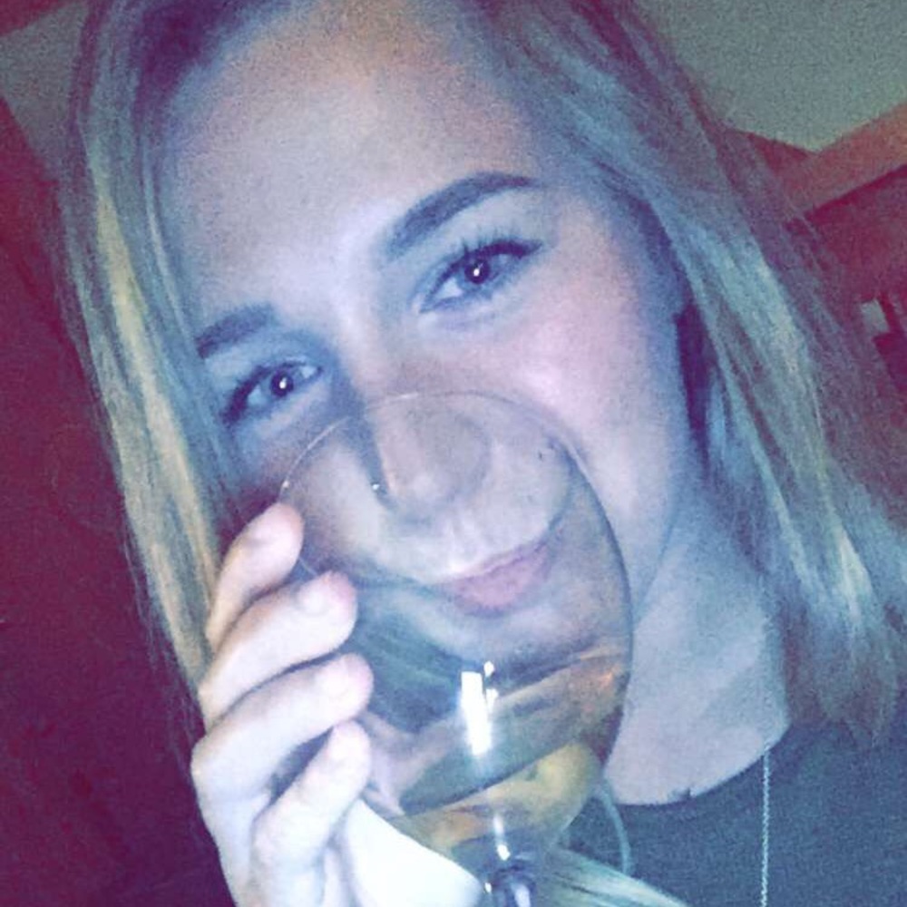 Meet your Posher, Amy